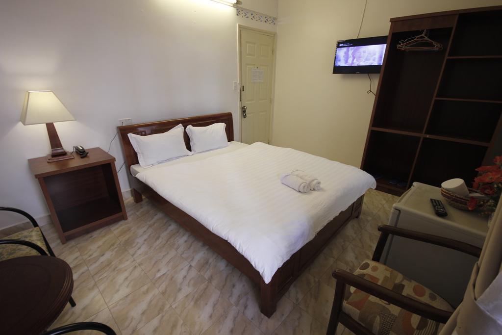 Binh Yen Hotel Da Lat Exterior photo
