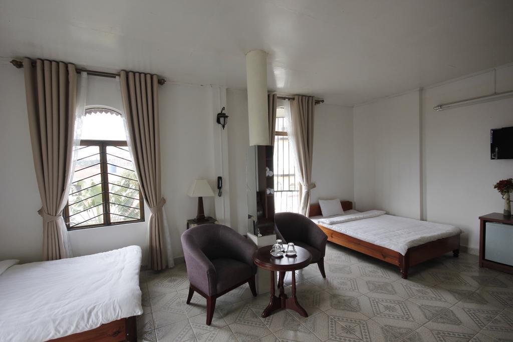Binh Yen Hotel Da Lat Exterior photo