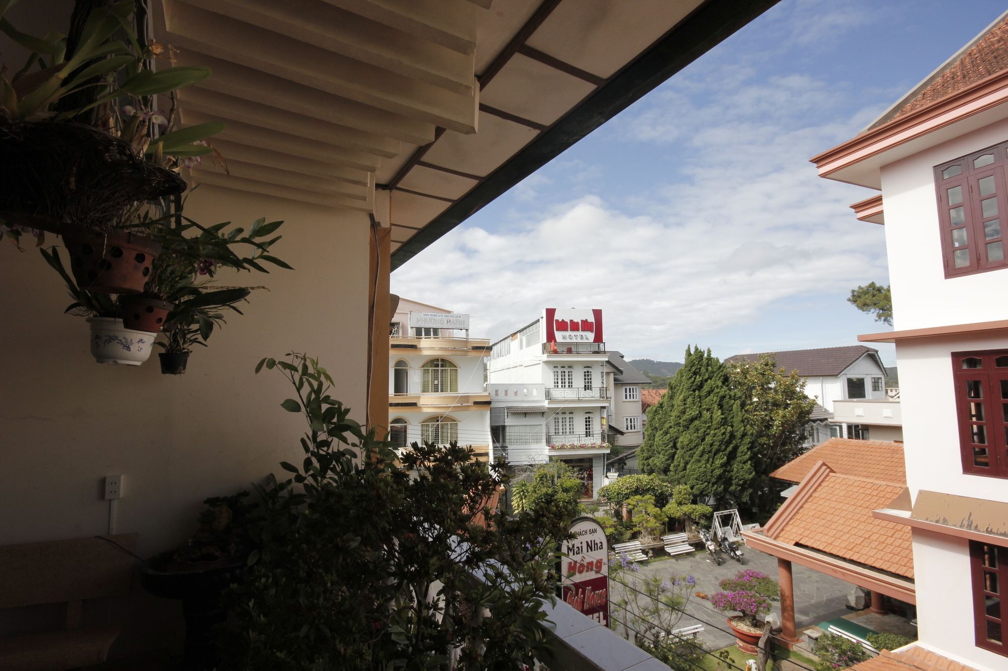 Binh Yen Hotel Da Lat Exterior photo
